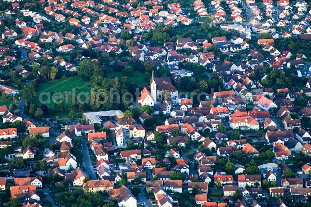 Aerial photograph Steißlingen - Town View of the streets and houses of the residential areas in Steisslingen in the state Baden-Wuerttemberg