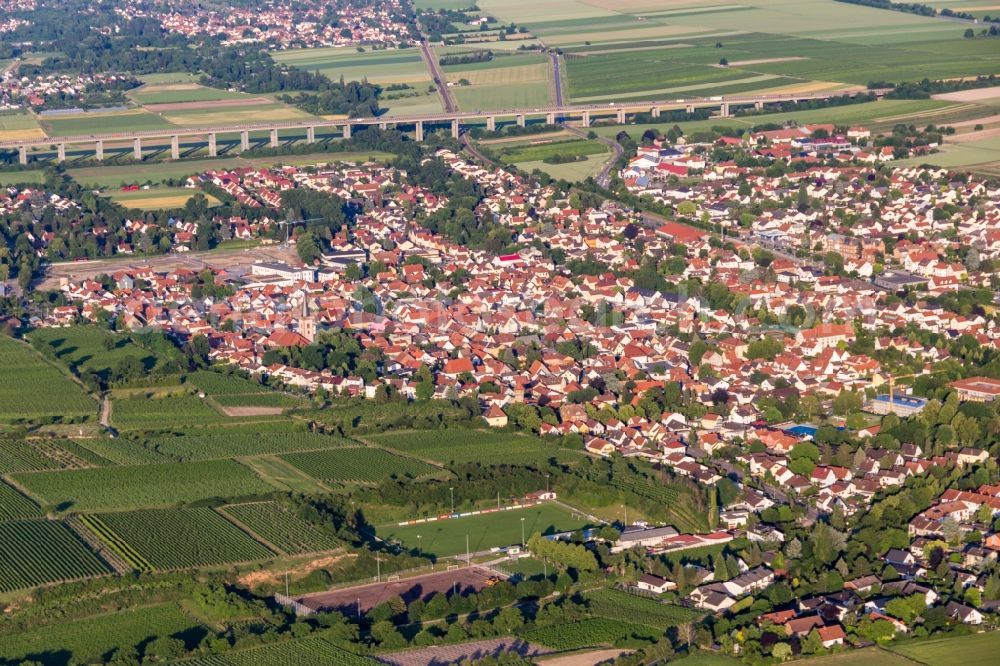 Pfeddersheim from above - Town View of the streets and houses of the residential areas in Pfeddersheim in the state Rhineland-Palatinate, Germany