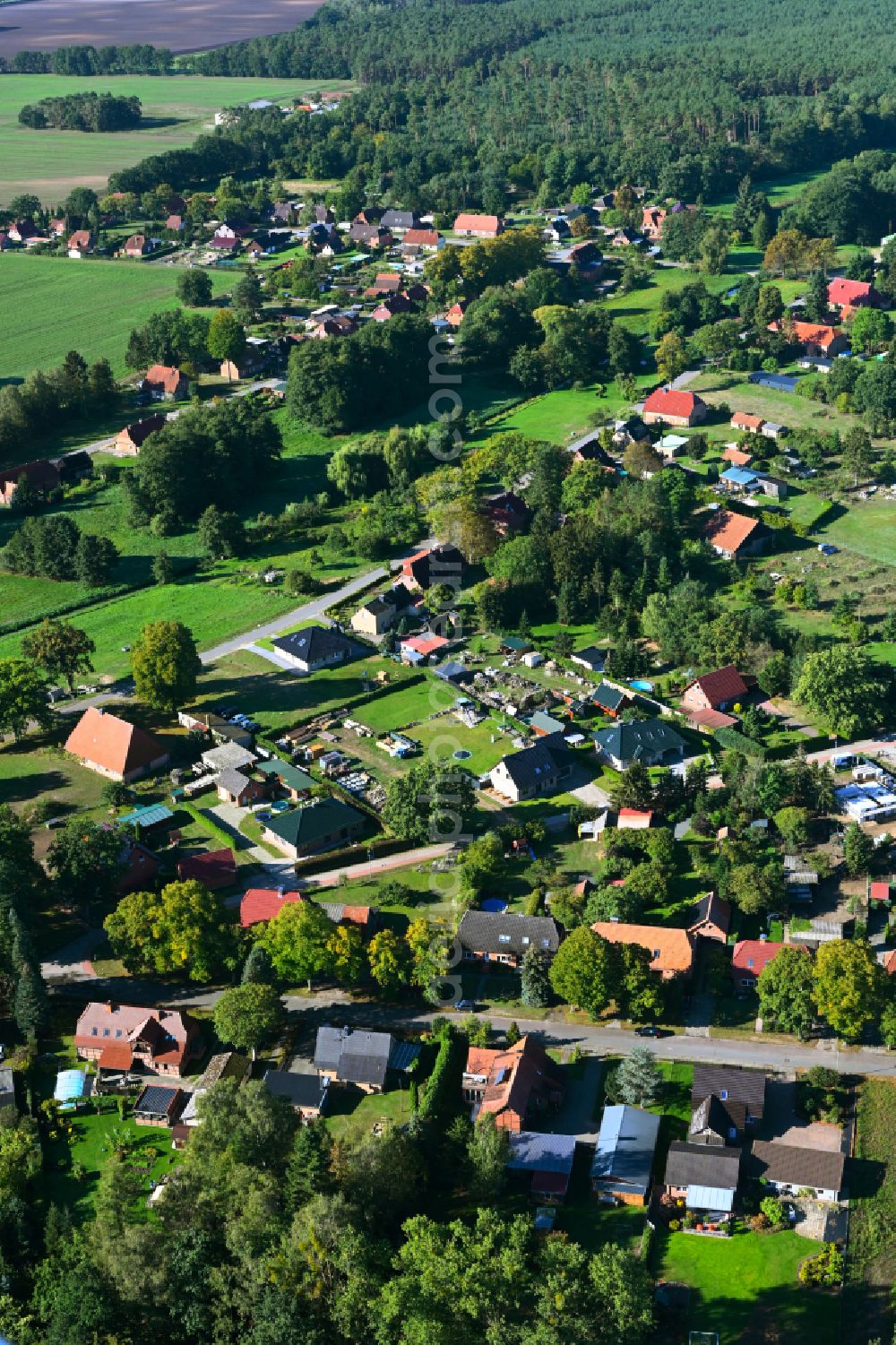 Aerial photograph Strohkirchen - Town view of the streets and houses of the residential areas in Strohkirchen in the state Mecklenburg - Western Pomerania, Germany