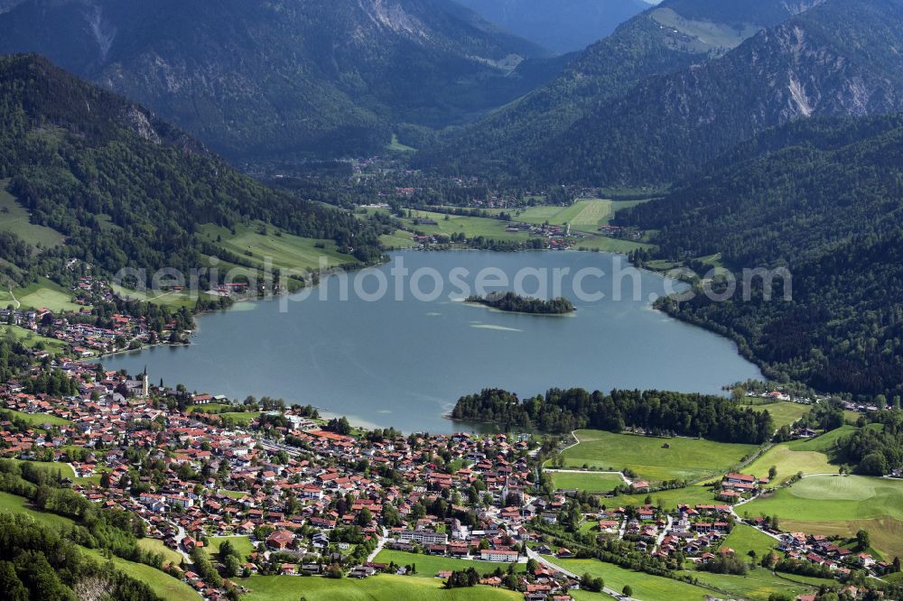 Schliersee from the bird's eye view: Location view of the streets and houses of residential areas in the valley landscape surrounded by mountains in Schliersee in the state Bavaria, Germany