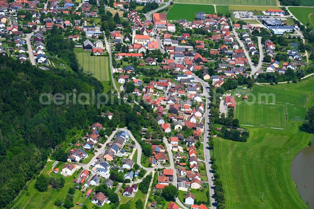 Aerial photograph Töging - Town View of the streets and houses of the residential areas in Toeging in the state Bavaria, Germany