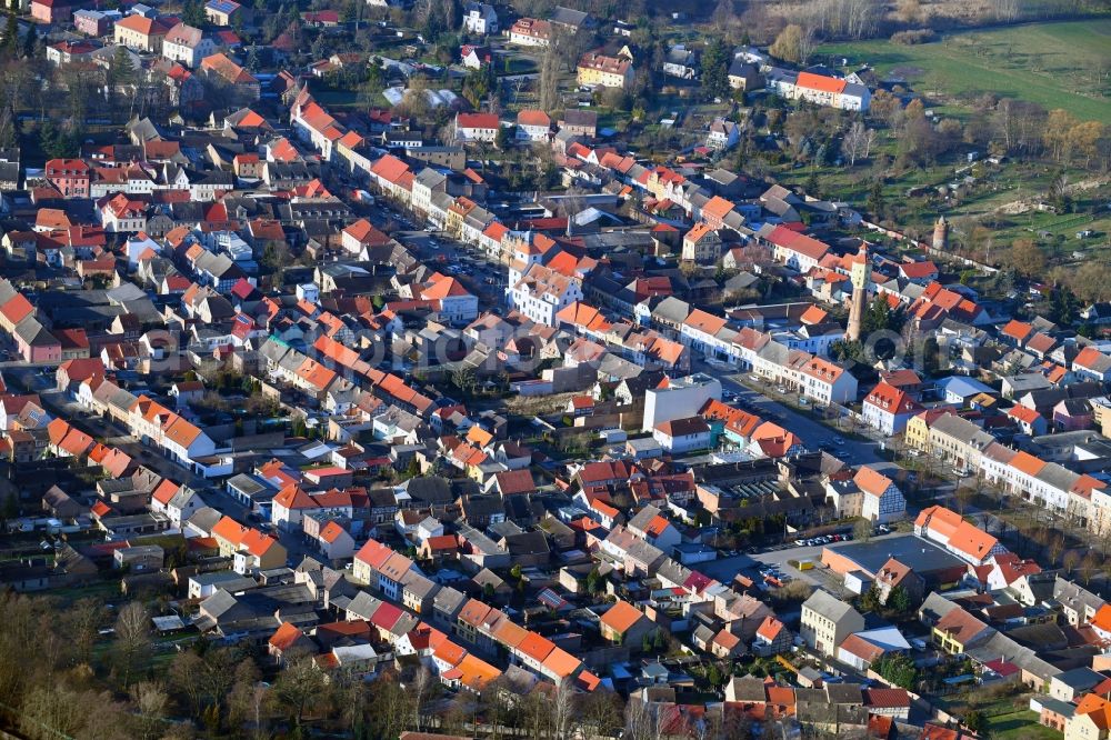 Treuenbrietzen from above - Town View of the streets and houses of the residential areas in Treuenbrietzen in the state Brandenburg, Germany