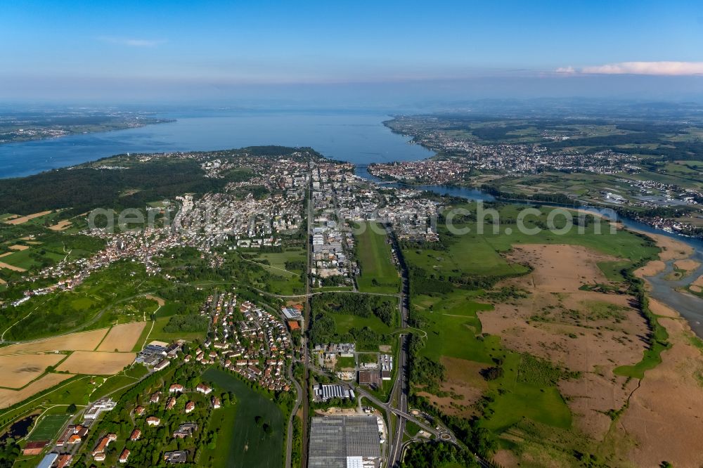 Aerial photograph Kreuzlingen - Town View of the streets and houses of the residential areas in Kreuzlingen in the canton Thurgau, Switzerland