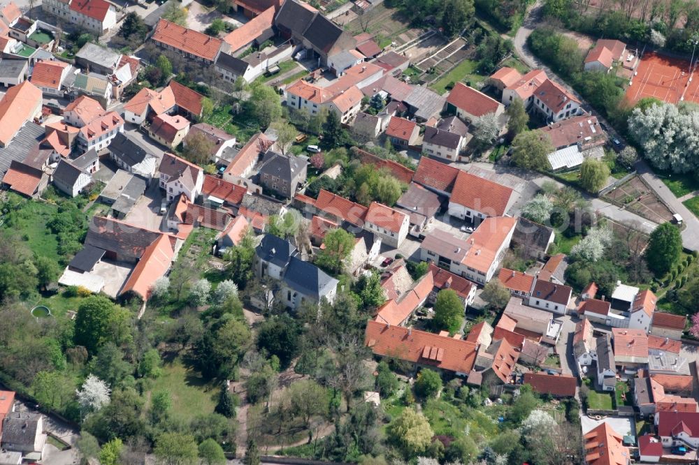 Undenheim from the bird's eye view: Local view of Undenheim in the state of Rhineland-Palatinate