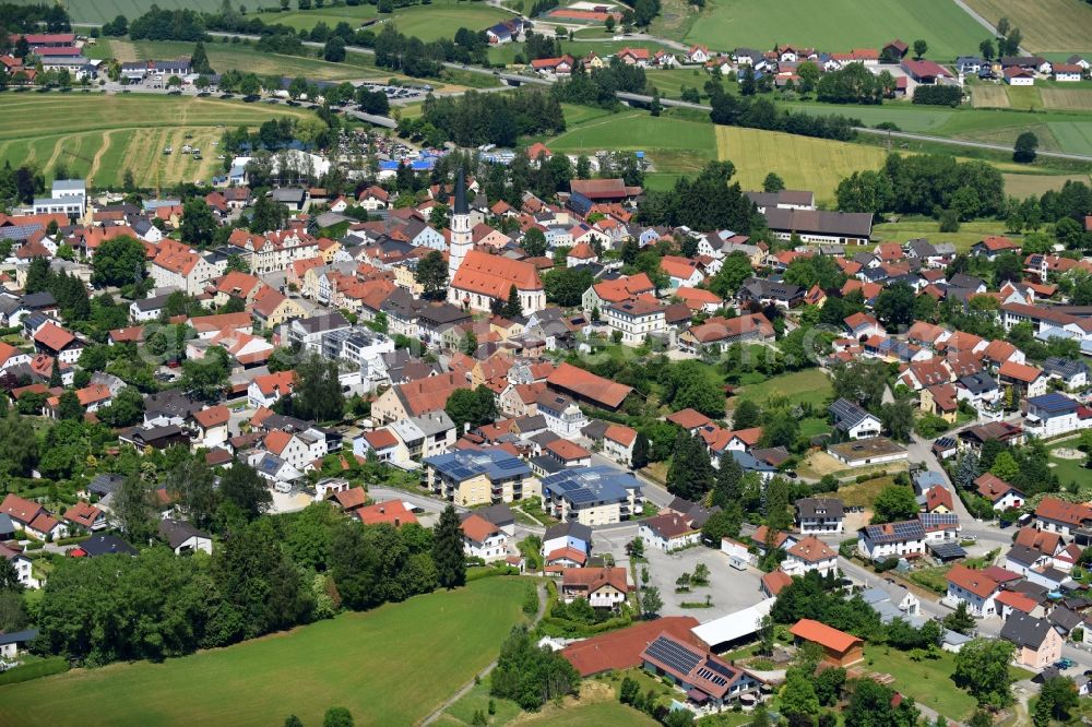 Aerial photograph Velden - Town View of the streets and houses of the residential areas in Velden in the state Bavaria, Germany