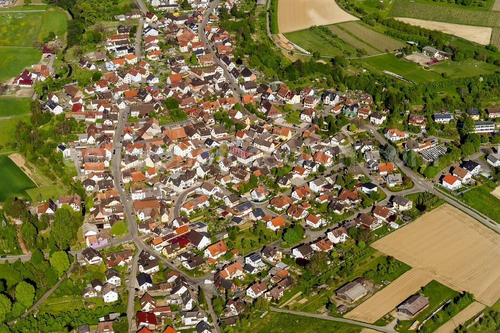 Wagenstadt from above - Town View of the streets and houses of the residential areas in Wagenstadt in the state Baden-Wuerttemberg