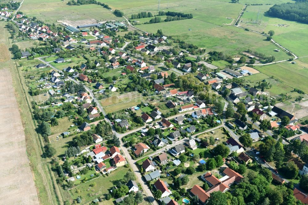 Aerial image Wansdorf - Town View of the streets and houses of the residential areas in Wansdorf in the state Brandenburg