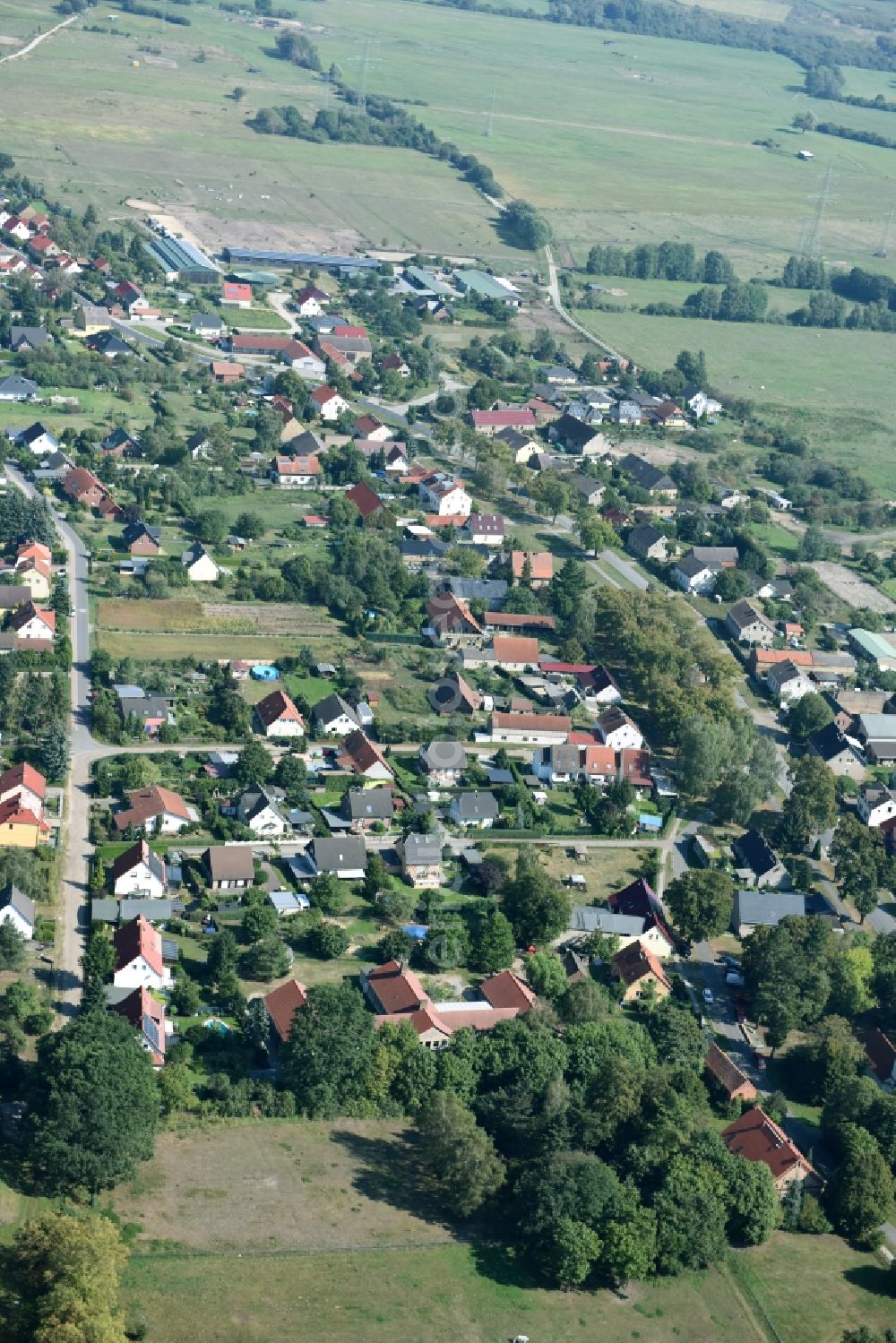 Wansdorf from above - Town View of the streets and houses of the residential areas in Wansdorf in the state Brandenburg