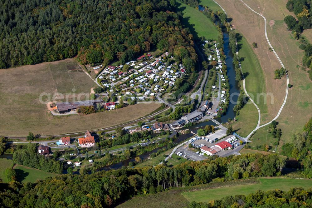 Aerial image Weickersgrüben - Town View of the streets and houses of the residential areas in Weickersgrüben in the state Bavaria, Germany