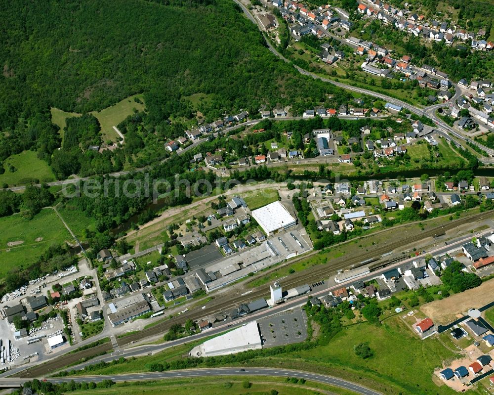 Aerial photograph Weierbach - Town View of the streets and houses of the residential areas in Weierbach in the state Rhineland-Palatinate, Germany