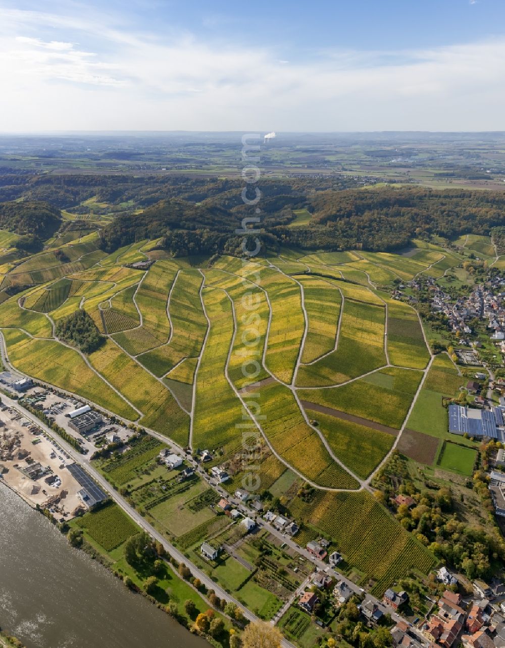 Aerial photograph Wellenstein - ocal view of Wellenstein on the river Saar in the commune of Schengen in Luxembourg