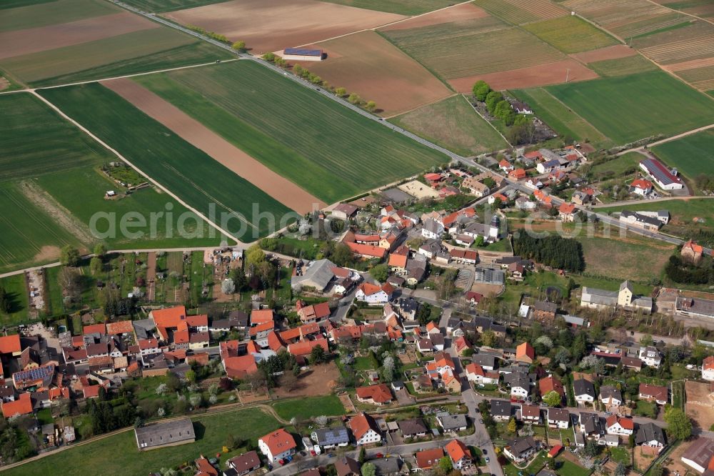 Wendelsheim from above - Townscape of Wendelsheim is a municipality in the district Alzey-Worms in Rhineland-Palatinate