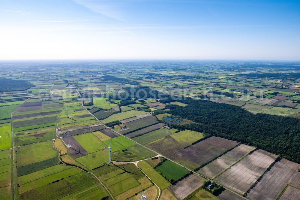 Westre from the bird's eye view: Town View of the streets and houses of the residential areas in Westre in the state Schleswig-Holstein, Germany