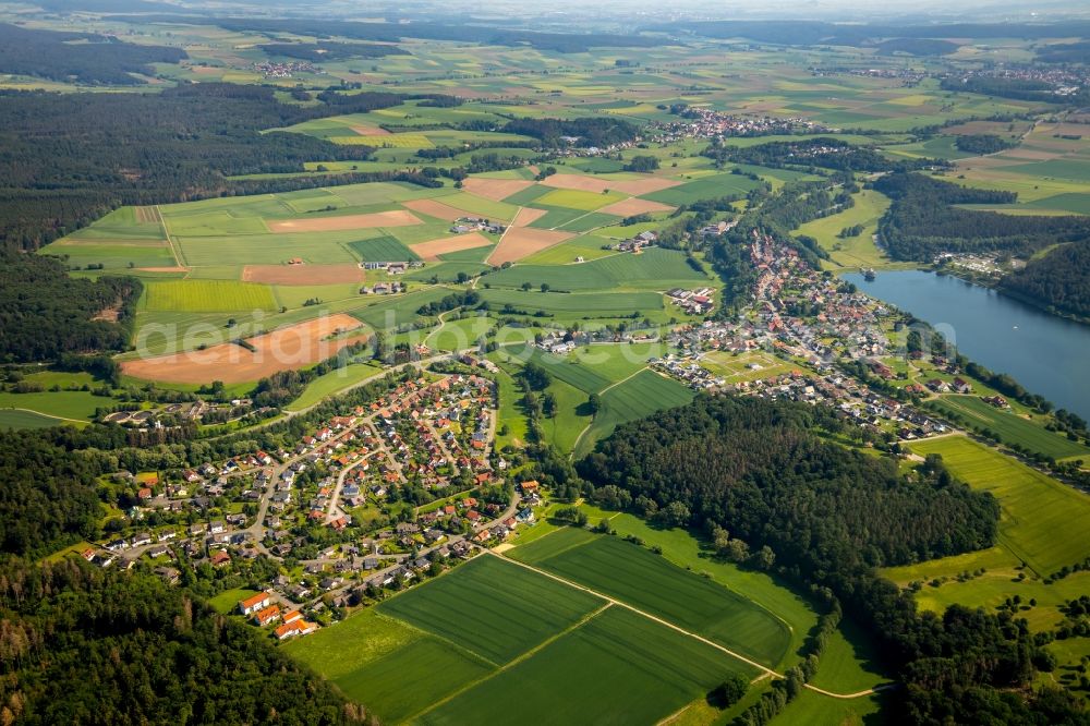 Wetterburg from the bird's eye view: Town View of the streets and houses of the residential areas in Wetterburg in the state Hesse, Germany