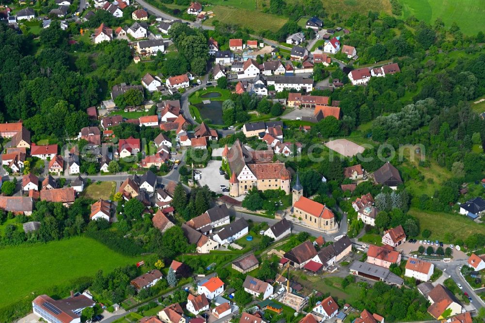 Aerial image Wiesenthau - Town View of the streets and houses of the residential areas in Wiesenthau in the state Bavaria, Germany