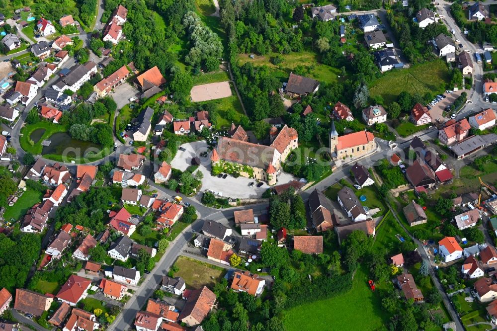 Aerial image Wiesenthau - Town View of the streets and houses of the residential areas in Wiesenthau in the state Bavaria, Germany