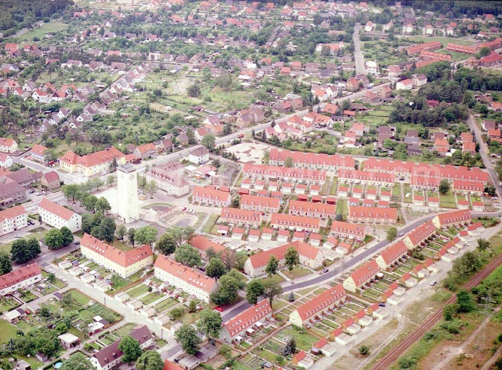 Aerial image Schwarzheide - Ortsansicht der Wohngebiete um den Wasserturm in Schwarzheide.