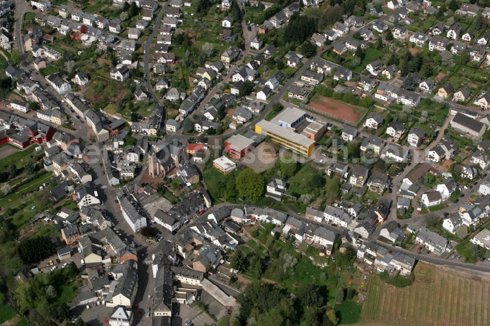 Aerial image Trier - Views of the local district Ruwer / Eitelsbach with residential areas, church and primary school in Trier in Rhineland-Palatinate