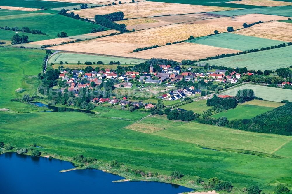 Aerial photograph Hämerten - Town on the banks of the river Elbe in Haemerten in the state Saxony-Anhalt, Germany