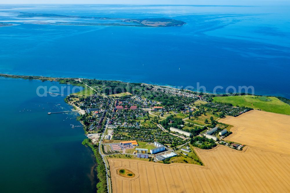 Aerial image Dranske - Town on the banks of the river in Dranske Ruegen in the state Mecklenburg - Western Pomerania, Germany