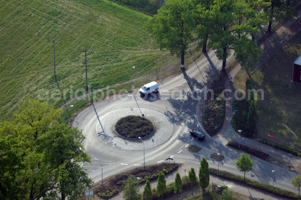 STORKOW from above - Blick auf die Baustelle zur Ortsdurchfahrung der Bundesstrasse B 246 in Storkow. Landesbetrieb Straßenwesen Brandenburg (