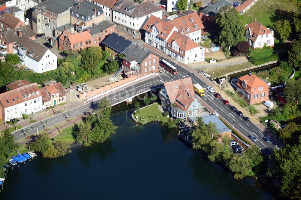 Ratzeburg from above - Guided tour of the federal highway B 208 on the banks of the Domsee in Ratzeburg in Schleswig-Holstein