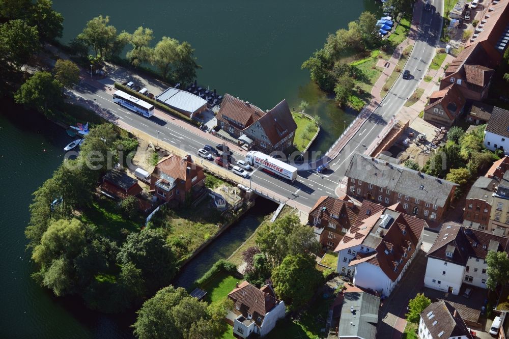 Aerial image Ratzeburg - Guided tour of the federal highway B 208 on the banks of the Domsee in Ratzeburg in Schleswig-Holstein