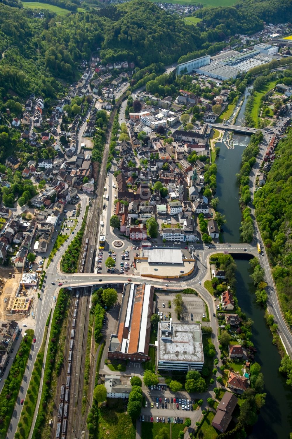 Hagen from the bird's eye view: Area around the station and railway buildings of Hohenlimburg in Hagen in the state of North Rhine-Westphalia