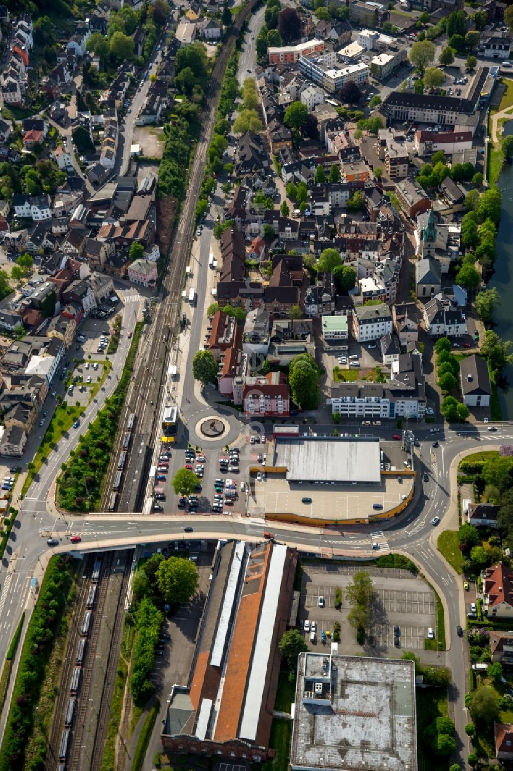 Aerial photograph Hagen - Area around the station and railway buildings of Hohenlimburg in Hagen in the state of North Rhine-Westphalia