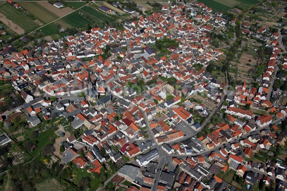 Aerial photograph Saulheim - Townscape Saulheim in Rhineland-Palatinate