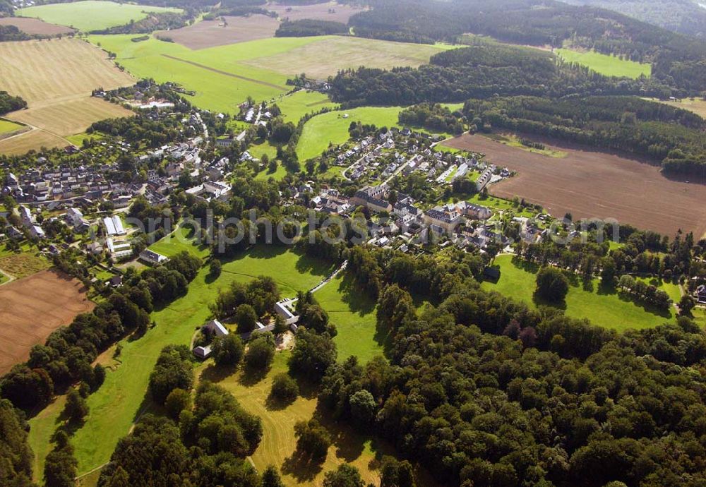 Aerial image Ebersdorf - 27.08.2005 Ebersdorf; Ortskern von Ebersdorf in Thüringen