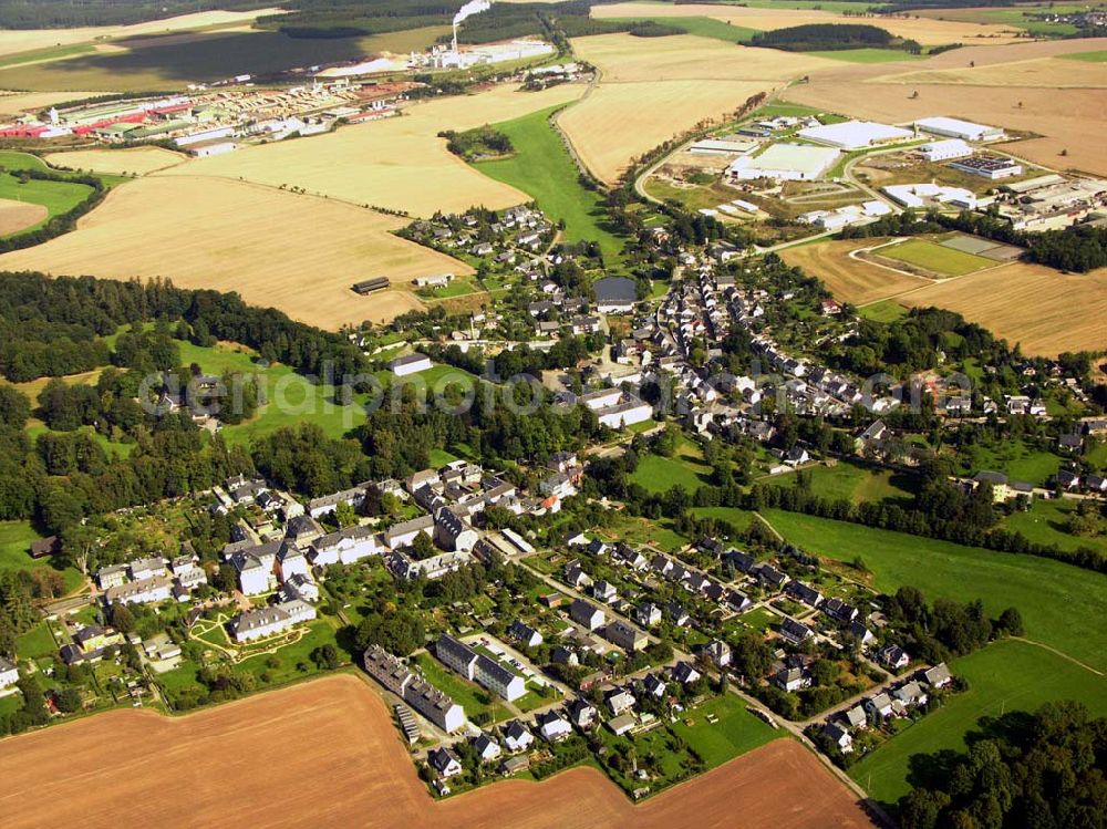 Ebersdorf from above - 27.08.2005 Ebersdorf; Ortskern von Ebersdorf in Thüringen