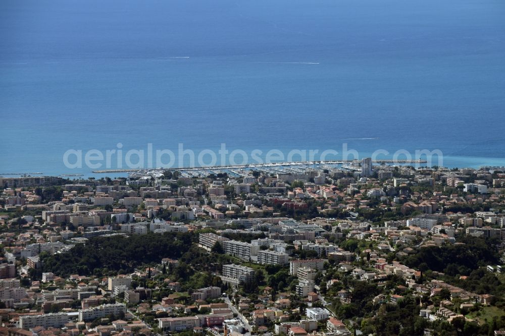 Cagnes-sur-Mer from the bird's eye view: Center on the seacoast of Mediterranean in Cagnes-sur-Mer in Provence-Alpes-Cote d'Azur, France