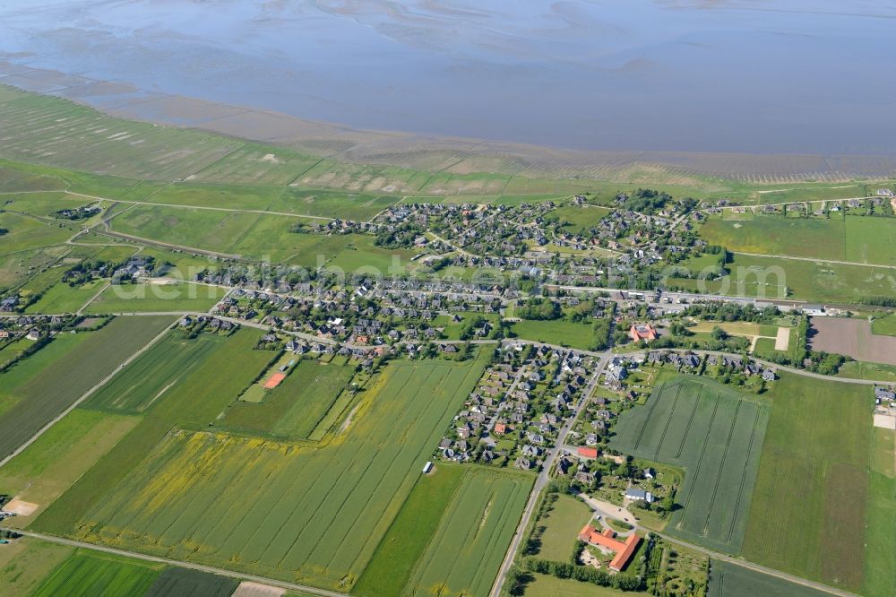 Morsum from above - Center on the seacoast of North Sea on Sylt Island in Morsum in the state Schleswig-Holstein