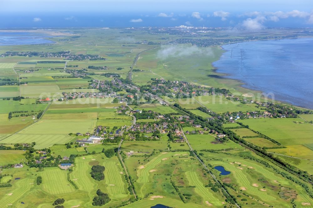 Aerial image Sylt-Ost - Center on the seacoast of North Sea on Sylt Island in Morsum in the state Schleswig-Holstein