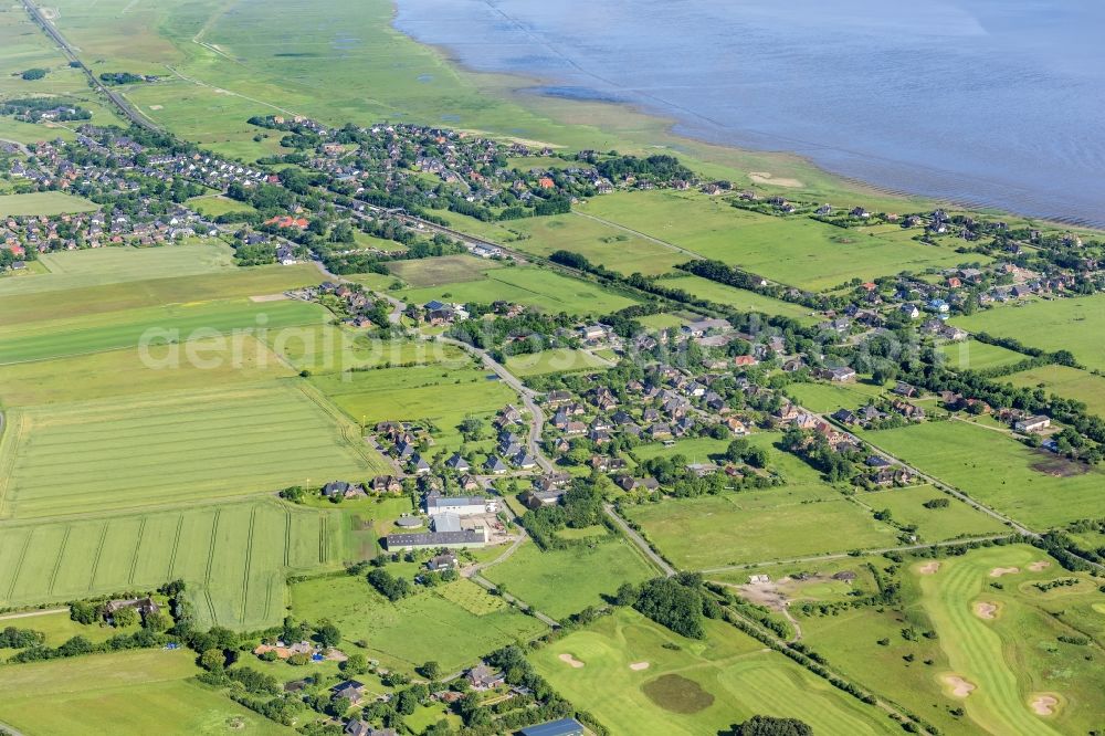 Sylt-Ost from above - Center on the seacoast of North Sea on Sylt Island in Morsum in the state Schleswig-Holstein