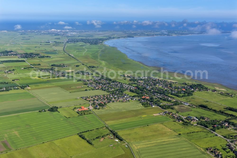 Sylt-Ost from above - Center on the seacoast of North Sea on Sylt Island in Morsum in the state Schleswig-Holstein