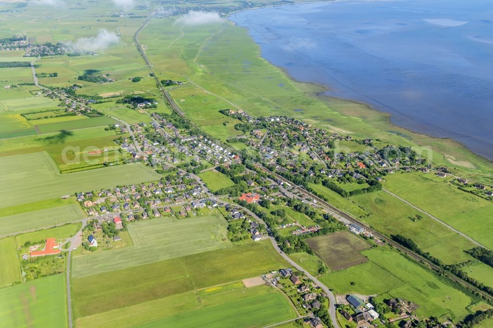 Aerial image Sylt-Ost - Center on the seacoast of North Sea on Sylt Island in Morsum in the state Schleswig-Holstein