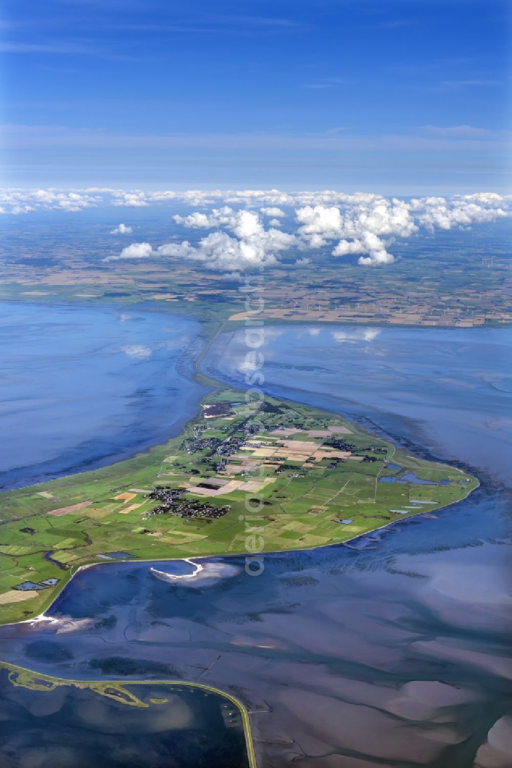 Sylt-Ost from above - Center on the seacoast of North Sea on Sylt Island in Morsum in the state Schleswig-Holstein