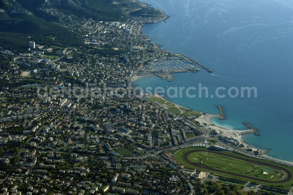 Aerial photograph Marseille - Destrict- Center Bonneveineon the seacoast of Mediterranean Sea in Marseille in Provence-Alpes-Cote d'Azur, France