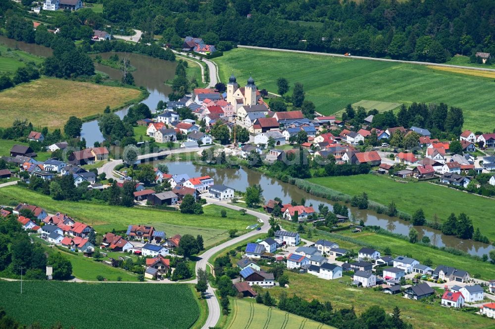 Aerial image Kottingwörth - Village on the banks of the area Altmuehl - river course in Kottingwoerth in the state Bavaria, Germany