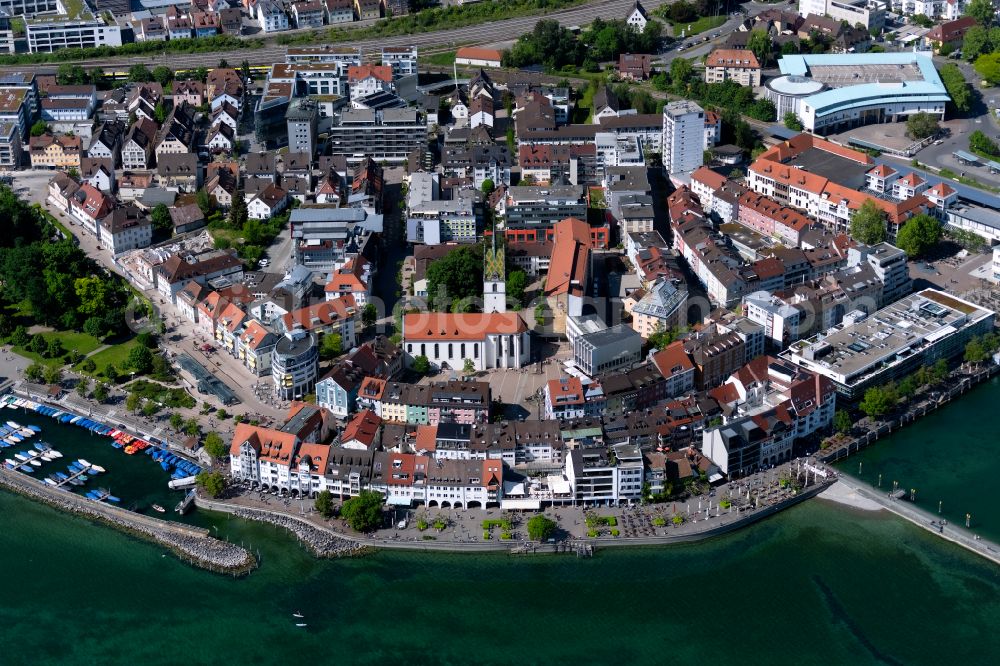 Aerial image Friedrichshafen - Town center of the promenade of Lake Constance in Friedrichshafen on Lake Constance in the state Baden-Wuerttemberg, Germany