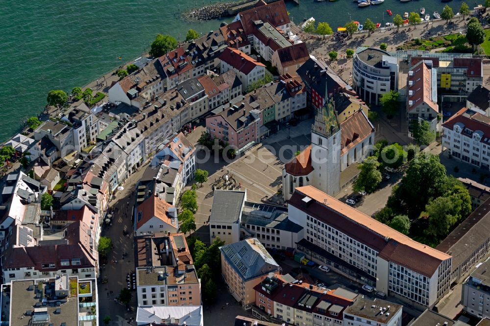 Aerial image Friedrichshafen - Village on the banks of the area Lake Constance in Friedrichshafen in the state Baden-Wurttemberg, Germany