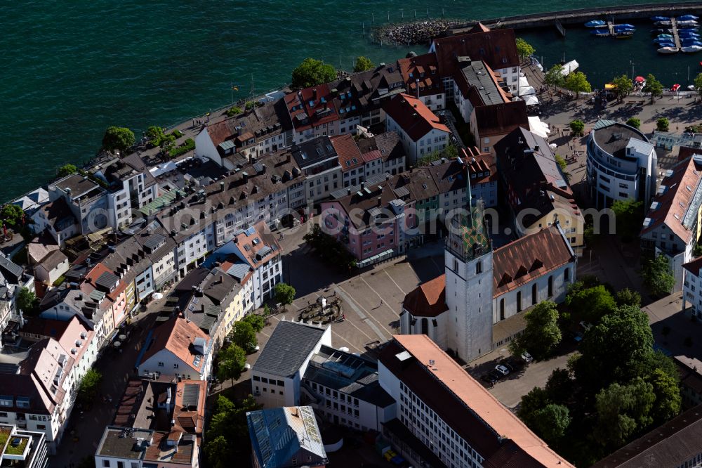 Aerial photograph Friedrichshafen - Village on the banks of the area Lake Constance in Friedrichshafen in the state Baden-Wurttemberg, Germany