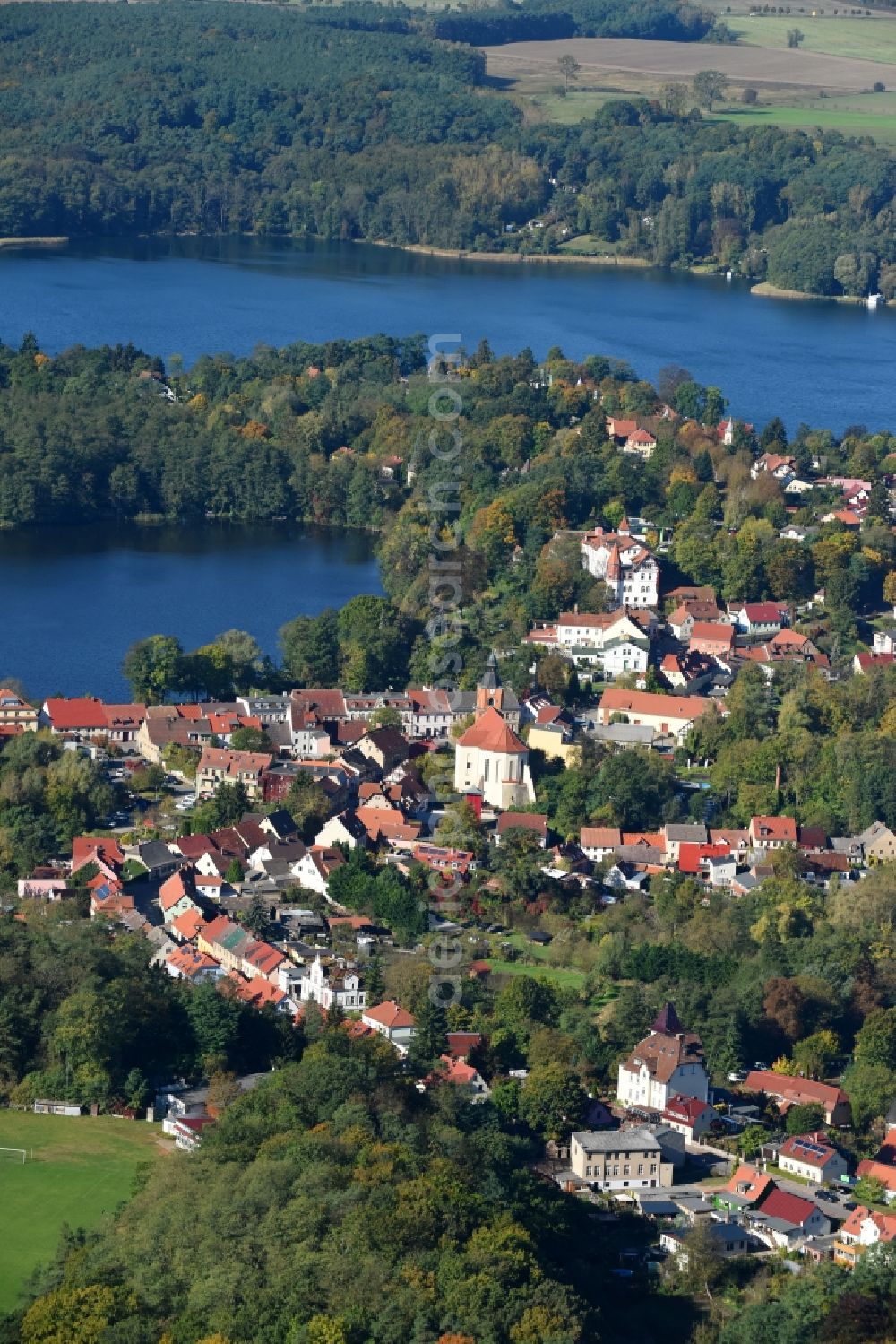 Buckow (Märkische Schweiz) from the bird's eye view: Village on the banks of the area Buckowsee in Buckow (Maerkische Schweiz) in the state Brandenburg, Germany