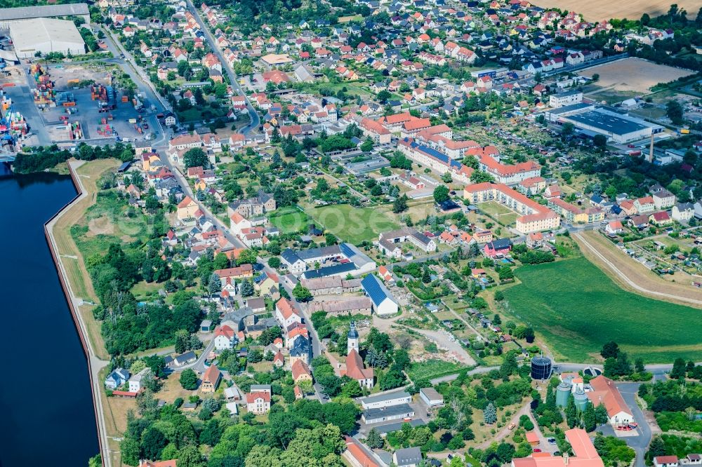 Riesa from above - Village on the banks of the area Elbe - river course in the district Groeba in Riesa in the state Saxony, Germany