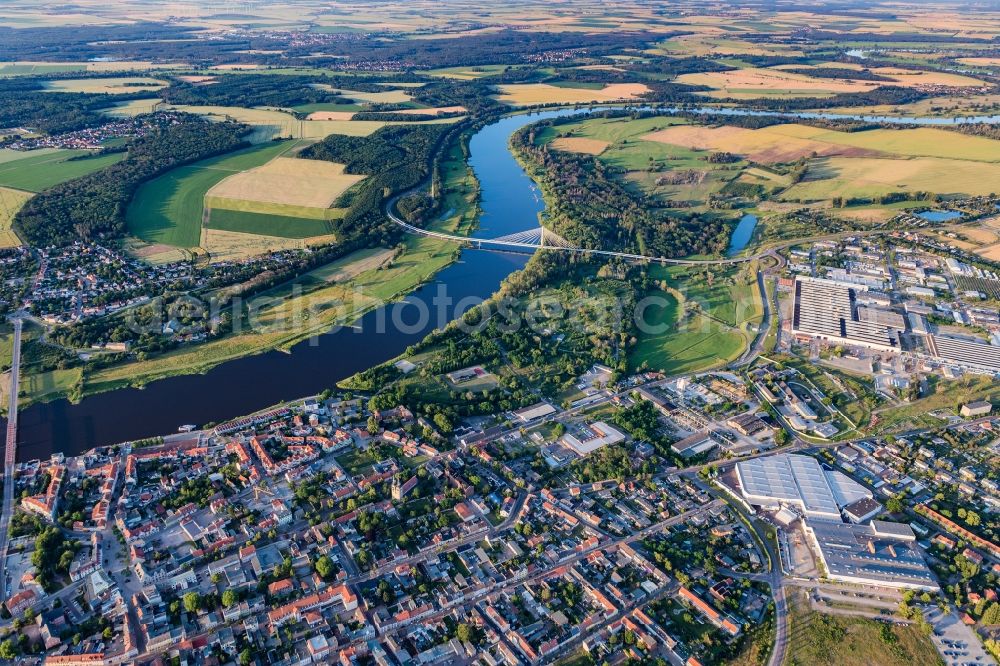 Schönebeck (Elbe) from above - Village on the banks of the area Elbe - river course in Schoenebeck (Elbe) in the state Saxony-Anhalt, Germany