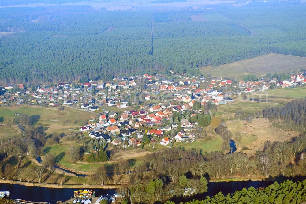 Malz from above - Village on the banks of the area Havel - river course in Malz in the state Brandenburg, Germany