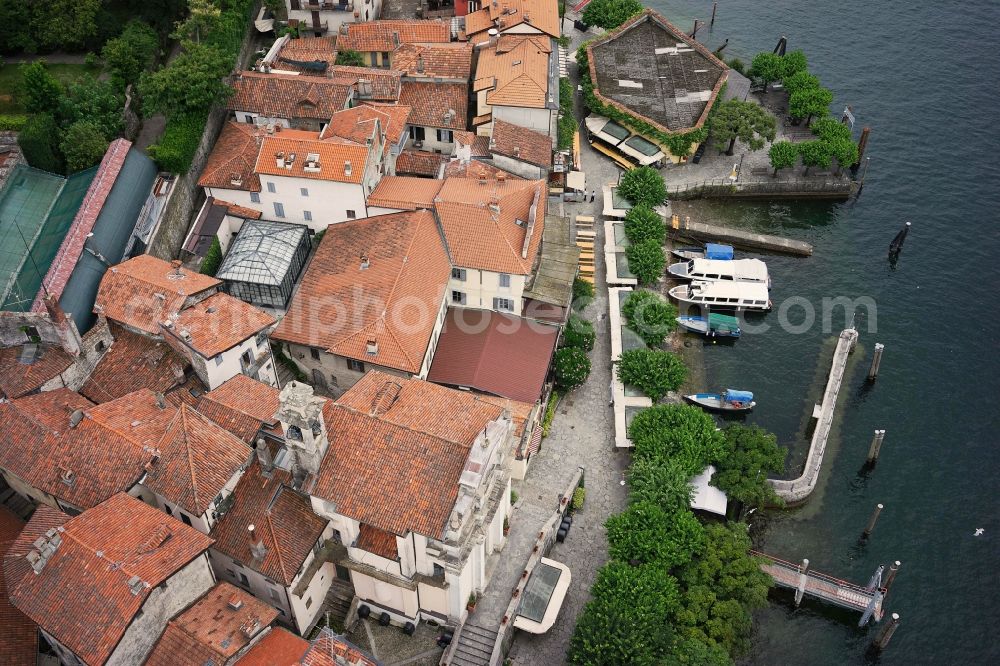 Isola Bella from the bird's eye view: Village on the banks of the area Lago Maggiore in Isola Bella in Piemonte, Italy