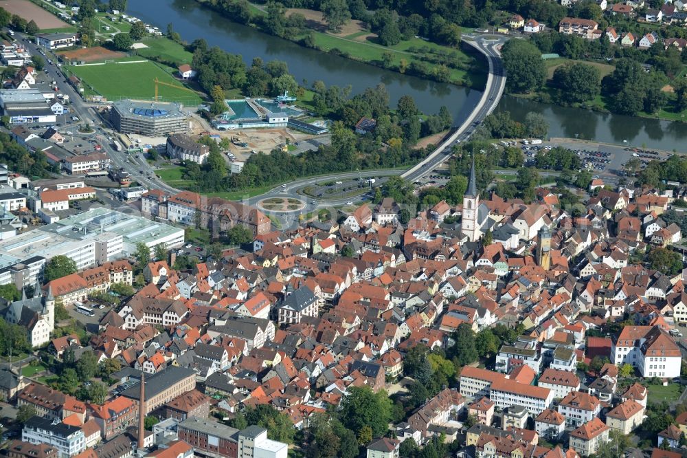 Lohr am Main from the bird's eye view: Village on the banks of the area Main - river course in Lohr am Main in the state Bavaria